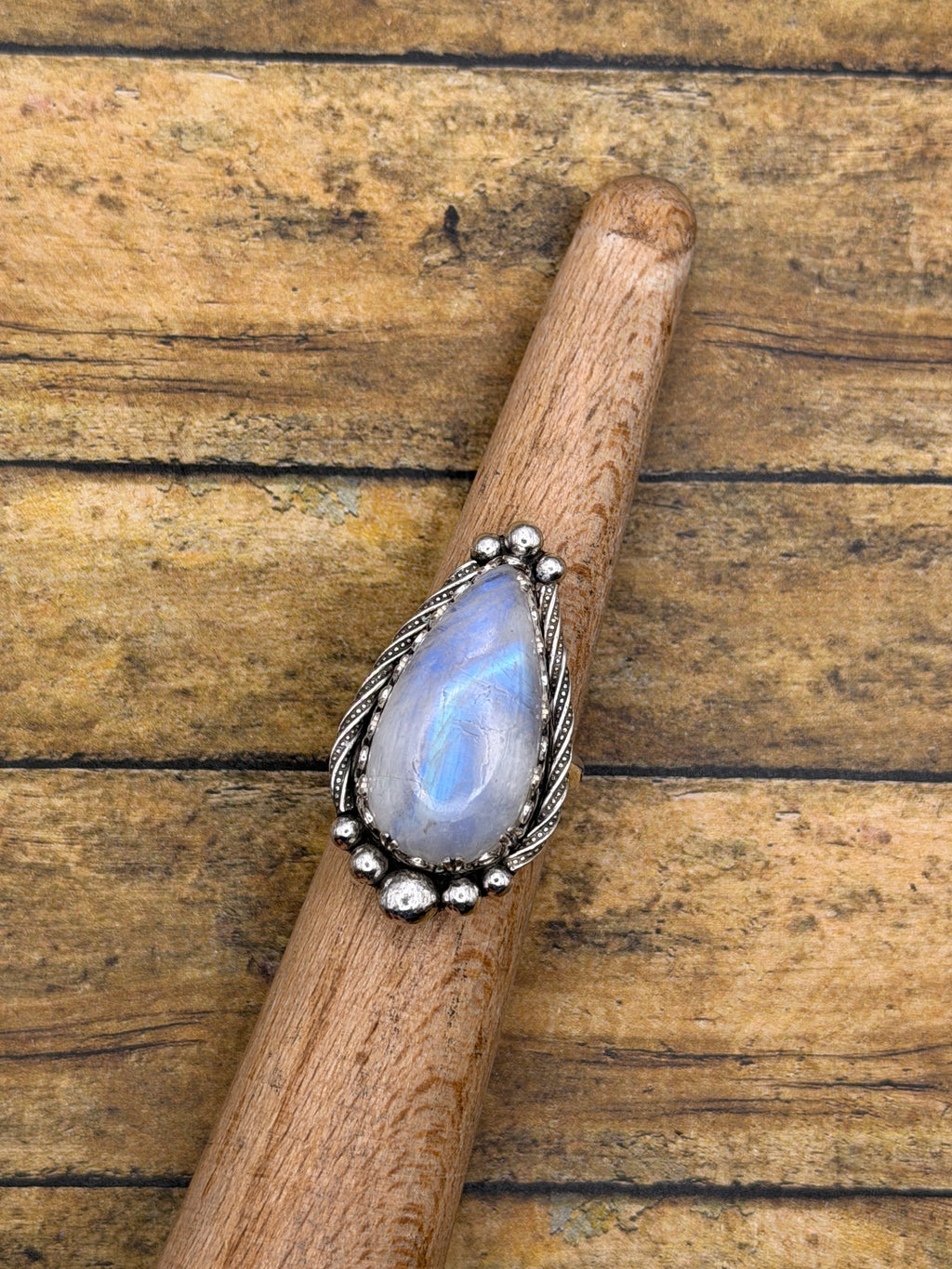 Gigi – Rainbow Moonstone Statement Ring | Sterling Silver | Boho Jewelry