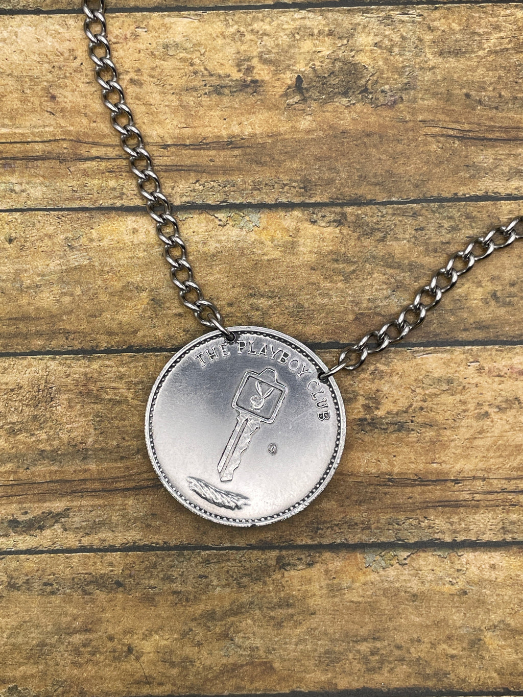Polly-1960 Vintage Playboy Key Club Mardi Gras New Orleans Token Choker Necklace