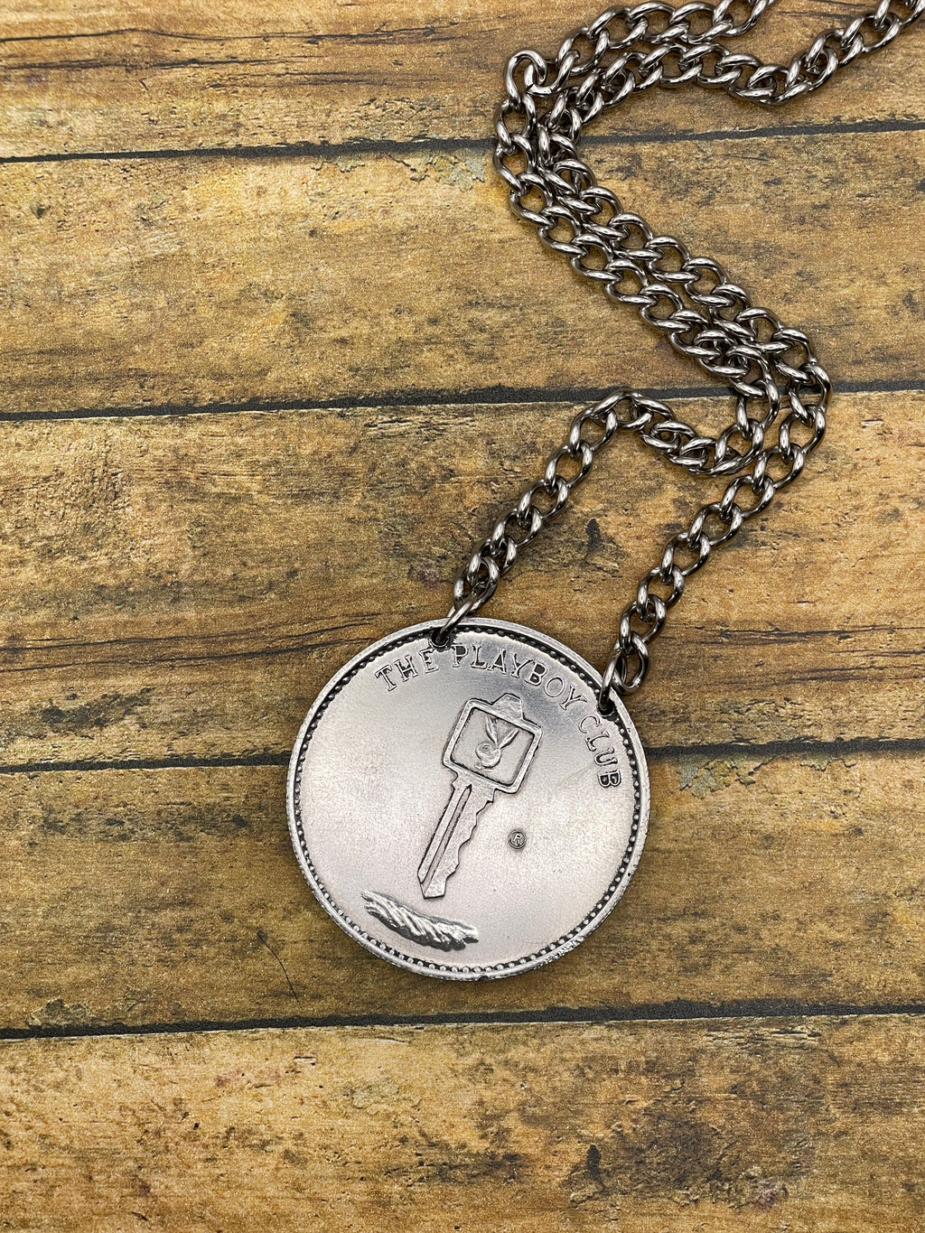 Polly-1960 Vintage Playboy Key Club Mardi Gras New Orleans Token Choker Necklace