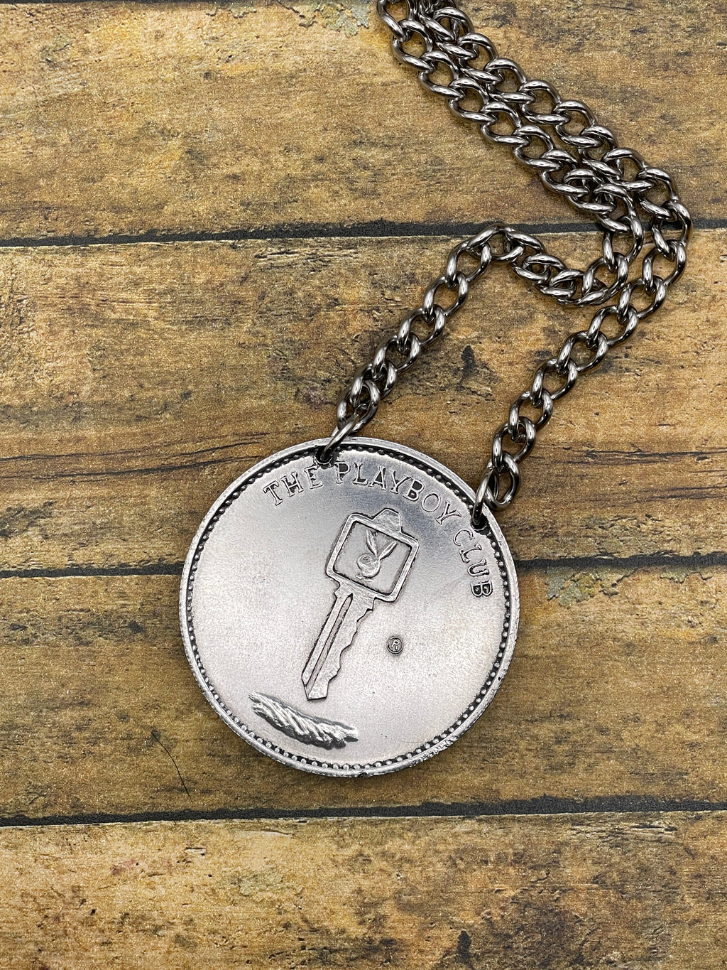 Polly-1960 Vintage Playboy Key Club Mardi Gras New Orleans Token Choker Necklace
