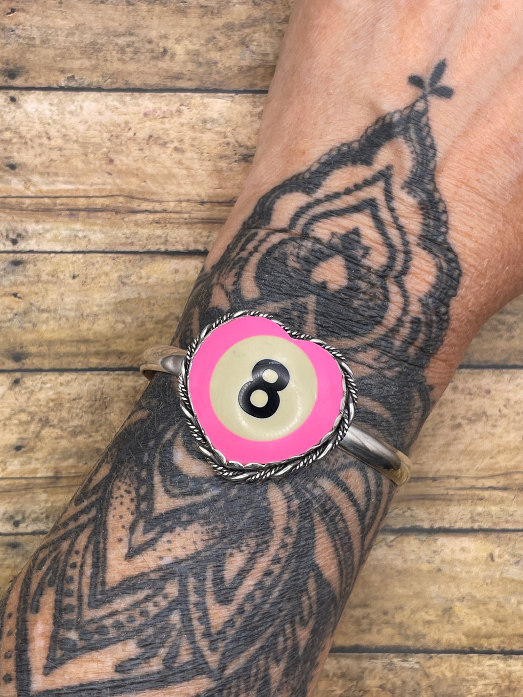 Sage-Pink Billiard 8-Ball Heart Shaped Cuff