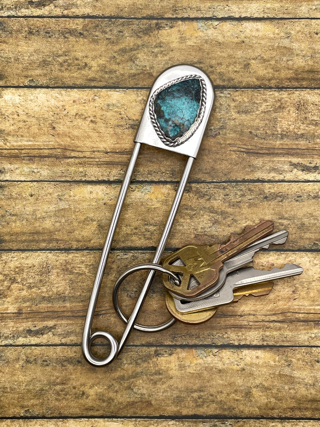 Bodhi-Jumbo Safety Pin with Turquoise