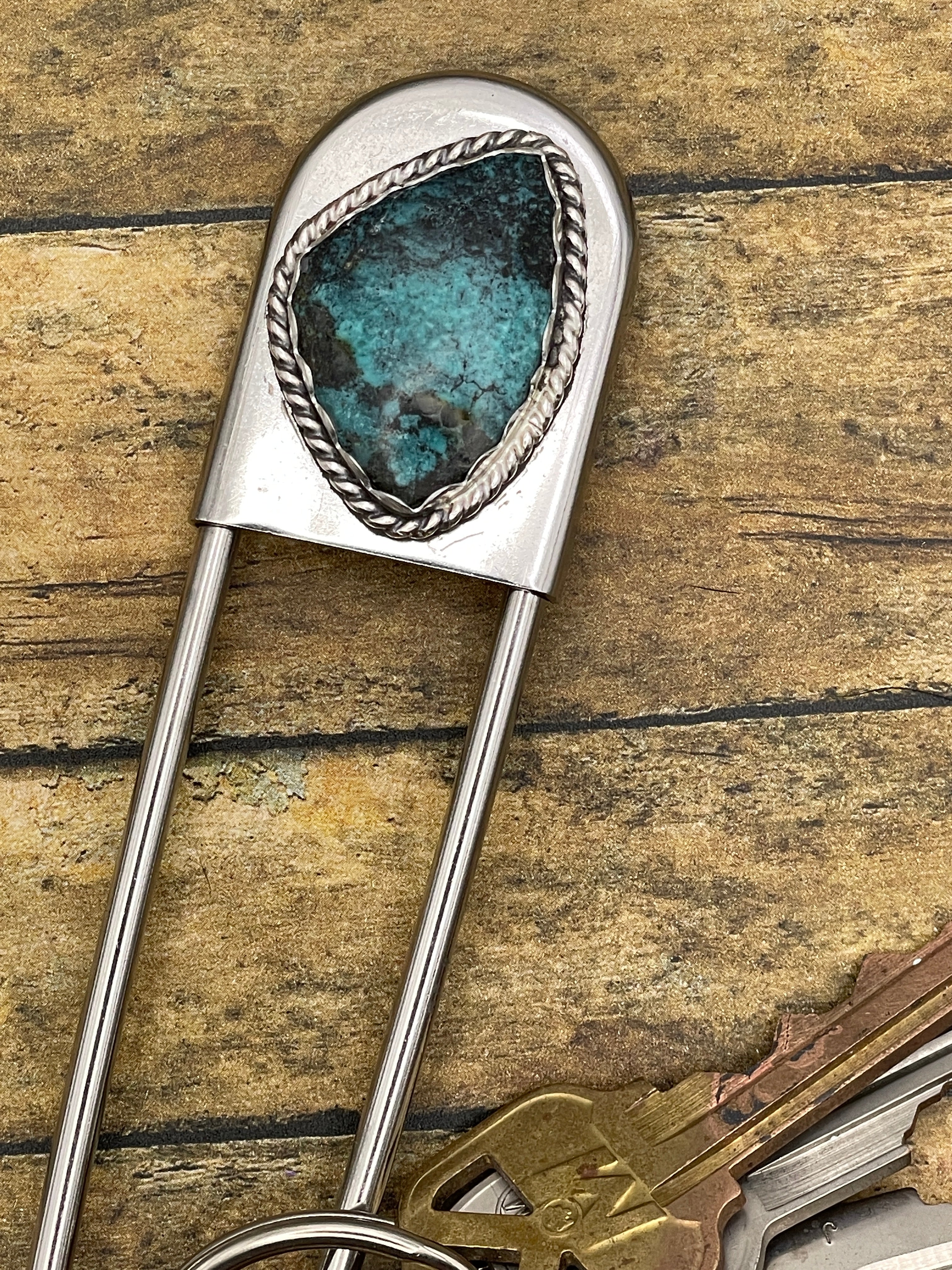 Bodhi-Jumbo Safety Pin with Turquoise