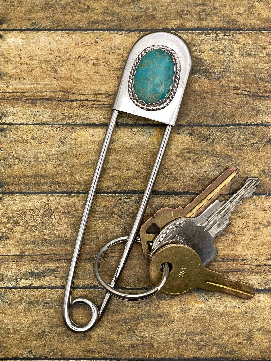 Beau-Jumbo Safety Pin with Turquoise