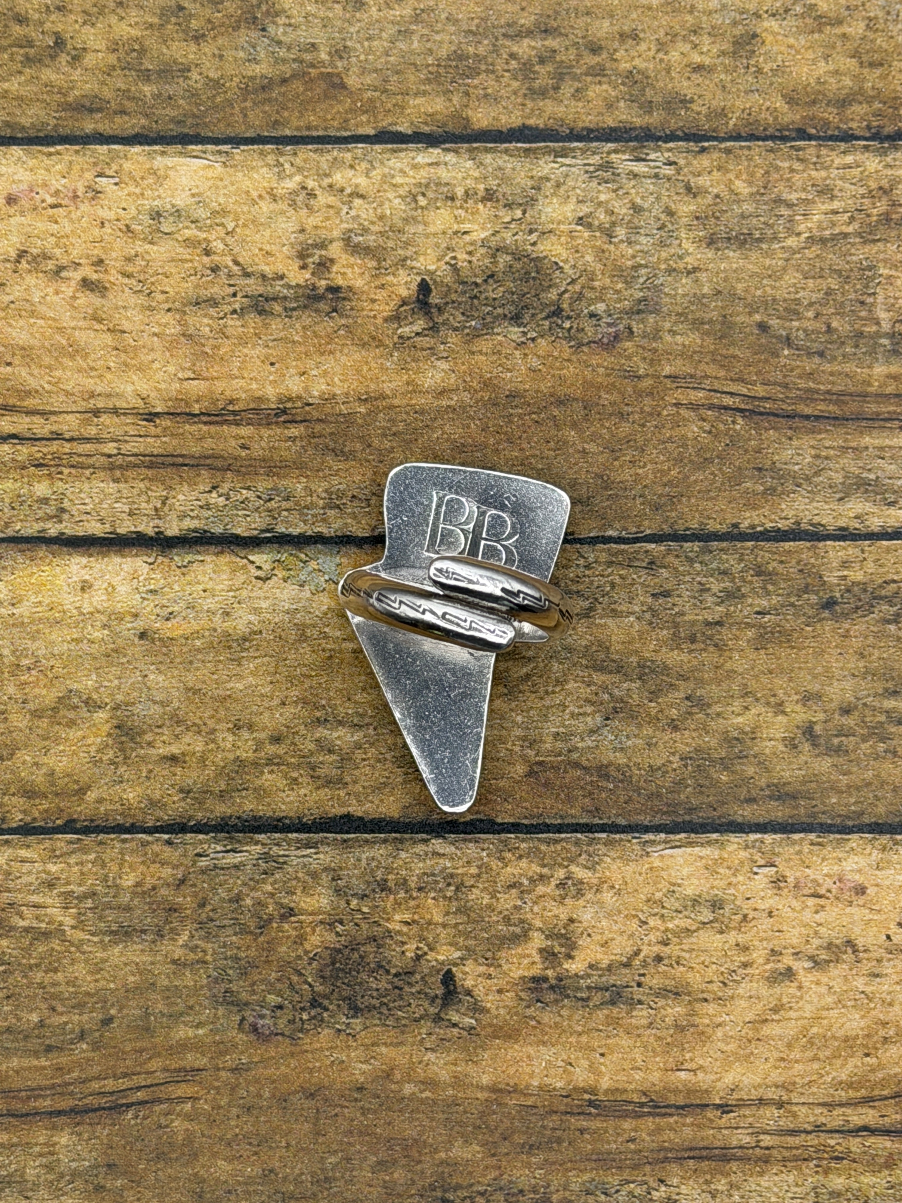 Ronan-Chalcedony Lightning Bolt Ring with Translucent Leopard Print