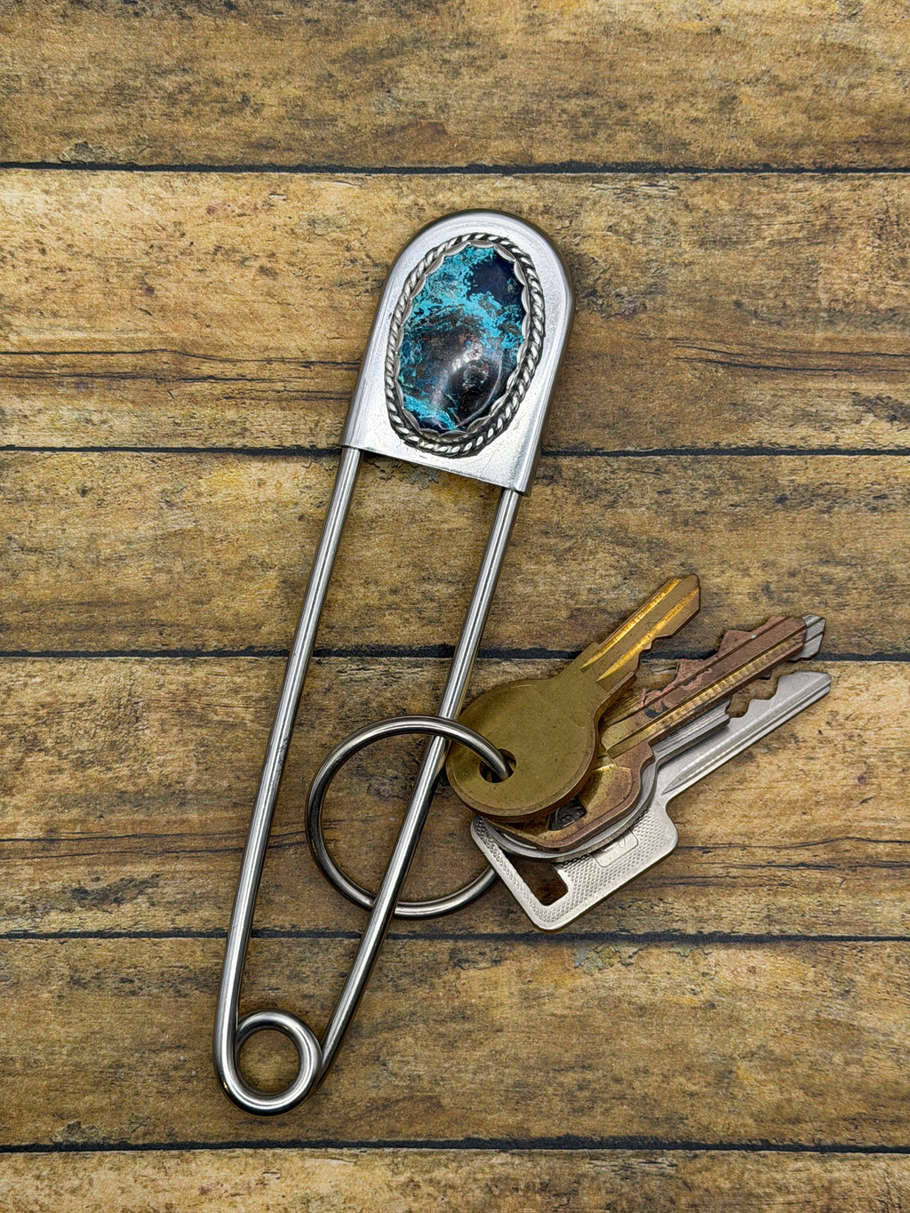Cara-Jumbo Safety Pin Keychain with Chrysocolla