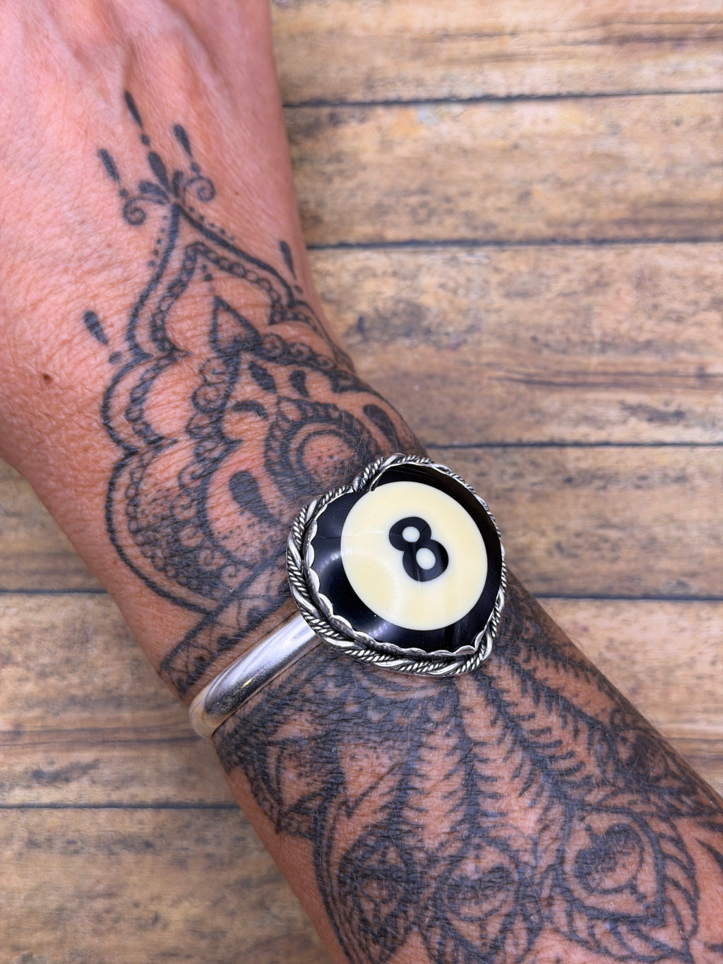 Sydney-Black Billiard 8-Ball Heart Cuff