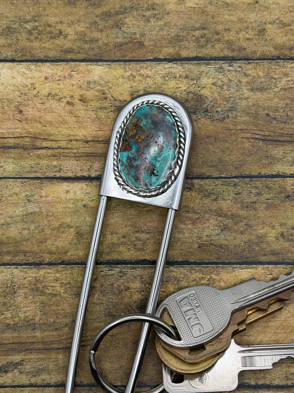 Brody-Jumbo Safety Pin with Turquoise