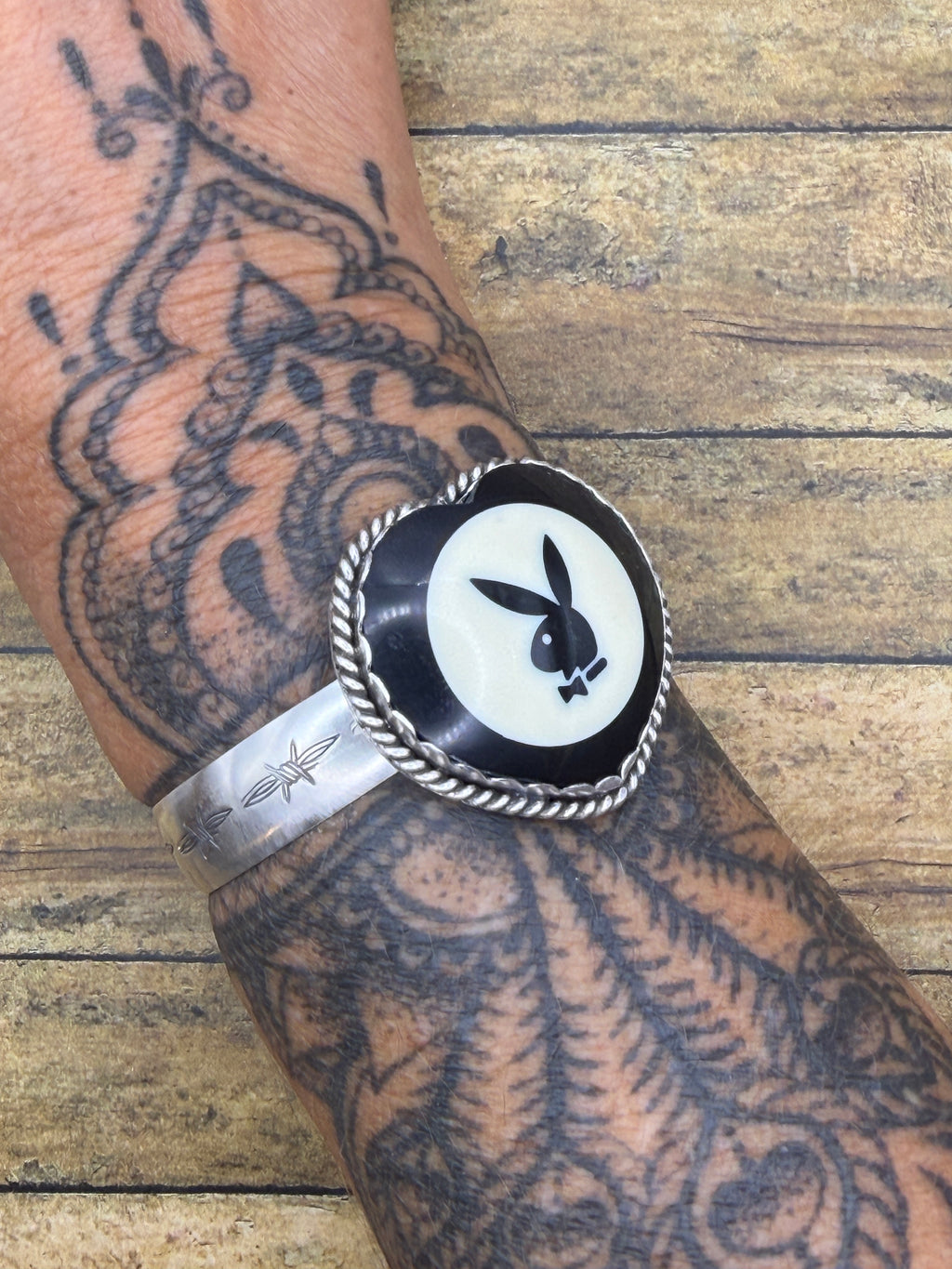 Payton-Vintage 1998 Limited Edition Playboy Billiard Ball Heart Cuff