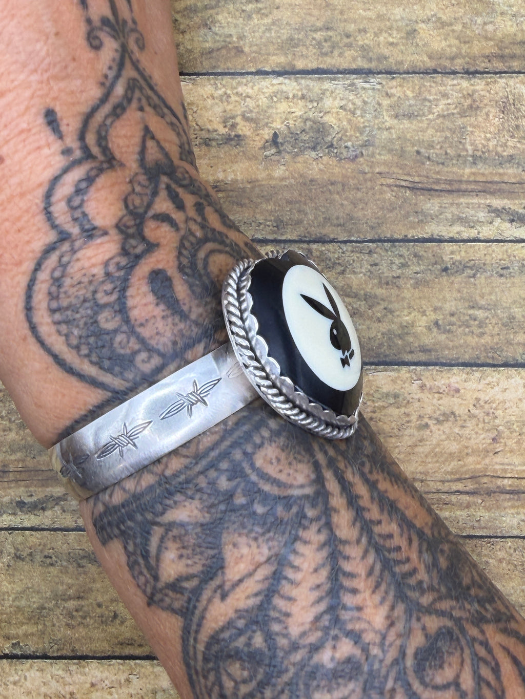 Payton-Vintage 1998 Limited Edition Playboy Billiard Ball Heart Cuff