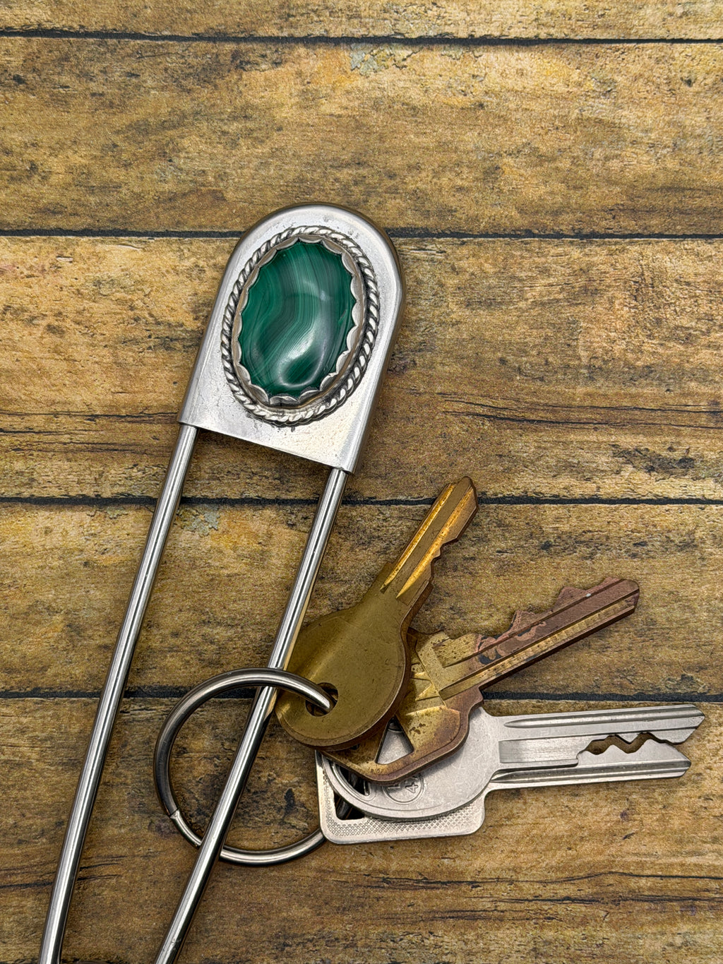 Coreylyn-Jumbo Safety Pin Keychain with Malachite