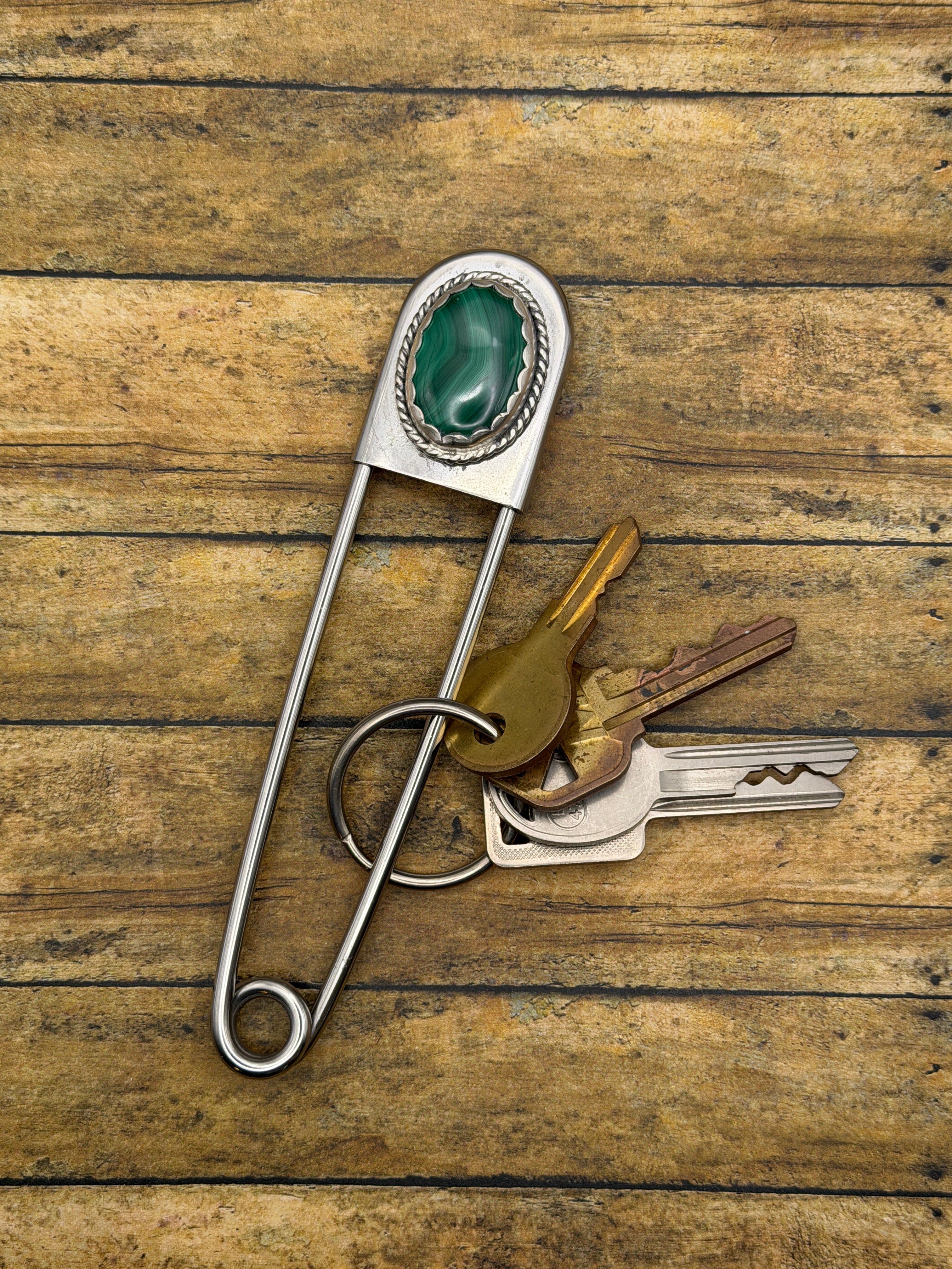 Coreylyn-Jumbo Safety Pin Keychain with Malachite