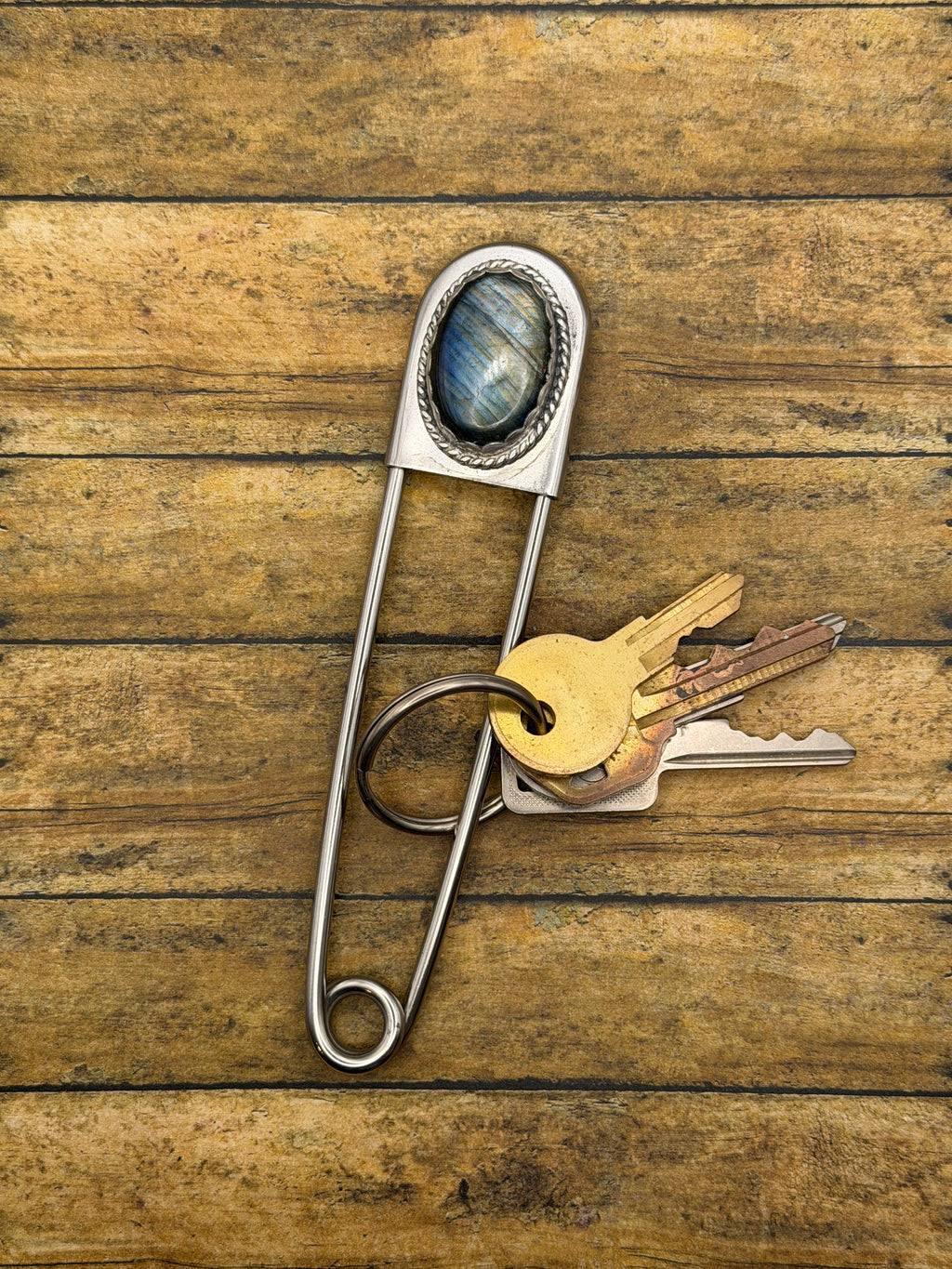Hannah-Jumbo Safety Pin Keychain with Labradorite
