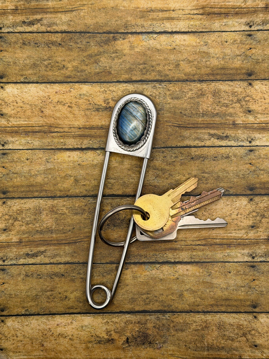 Hannah-Jumbo Safety Pin Keychain with Labradorite