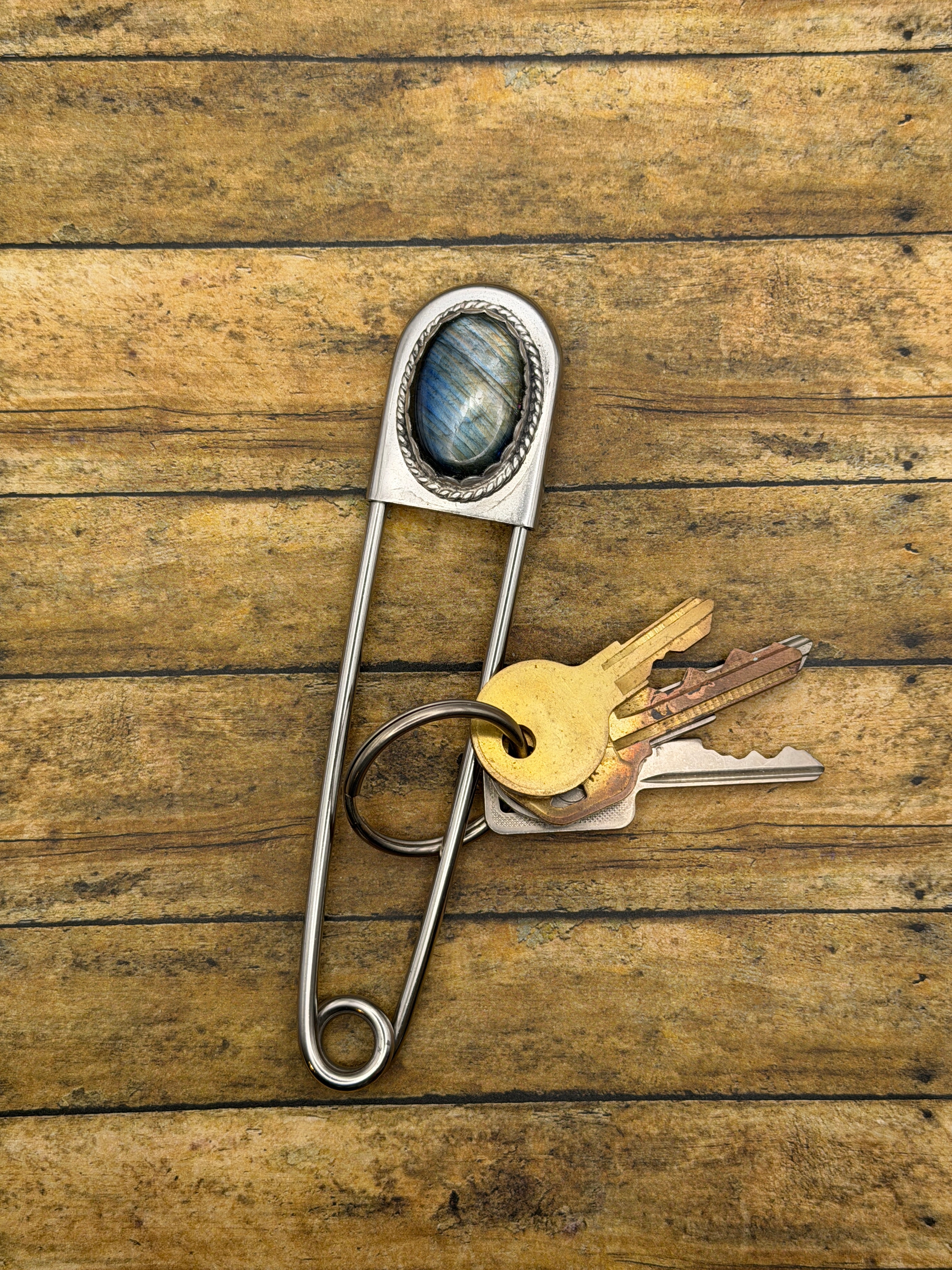 Hannah-Jumbo Safety Pin Keychain with Labradorite