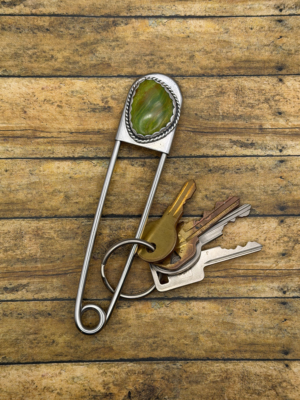 Chantelle-Jumbo Safety Pin Keychain with Alunite