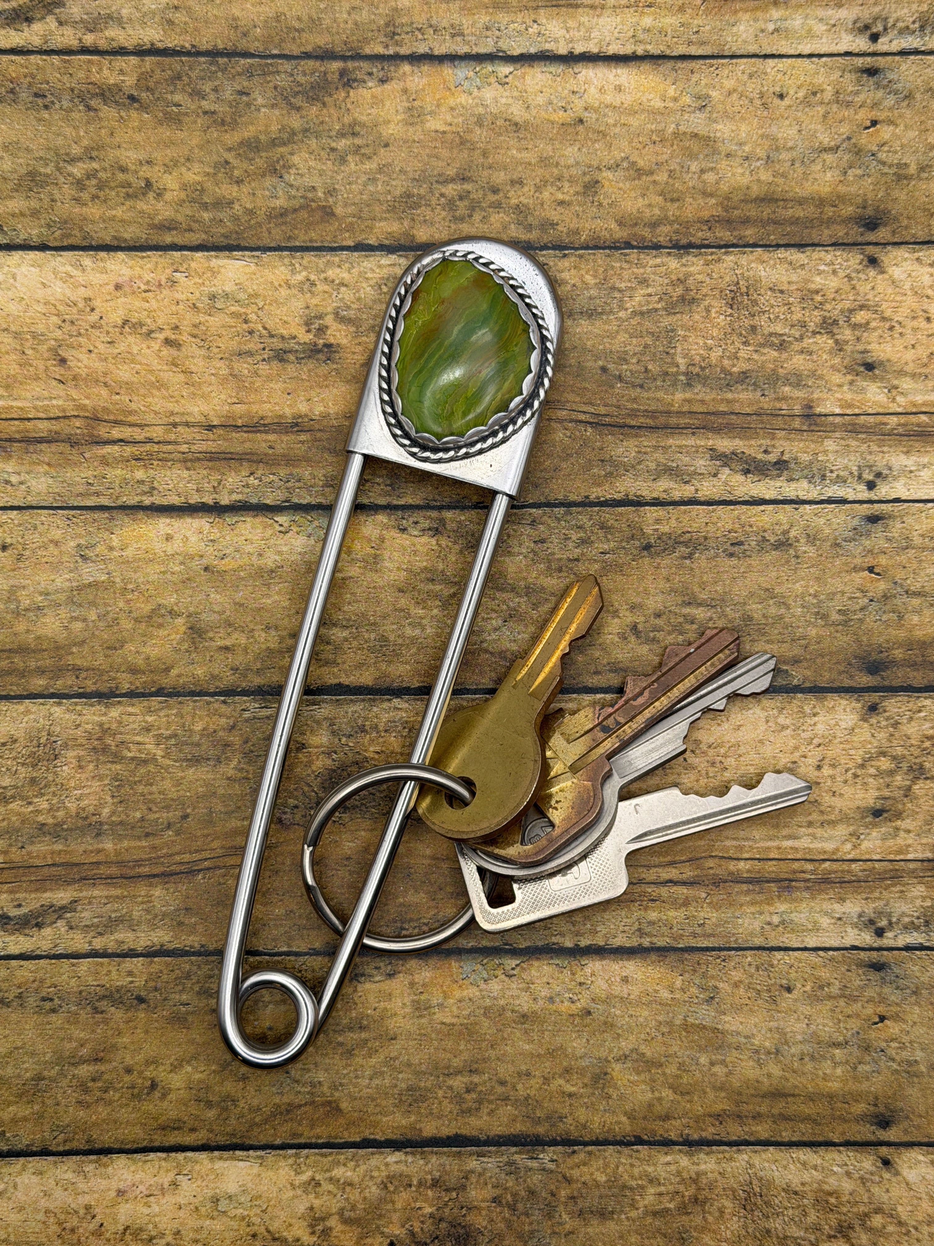 Chantelle-Jumbo Safety Pin Keychain with Alunite