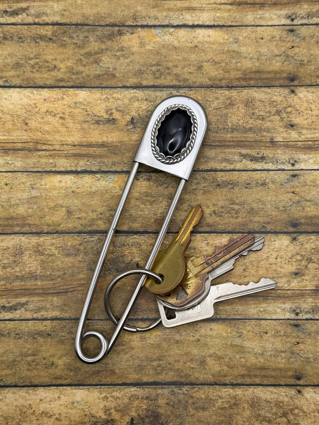 Dayton-Jumbo Safety Pin Keychain with Black Onyx Gemstone