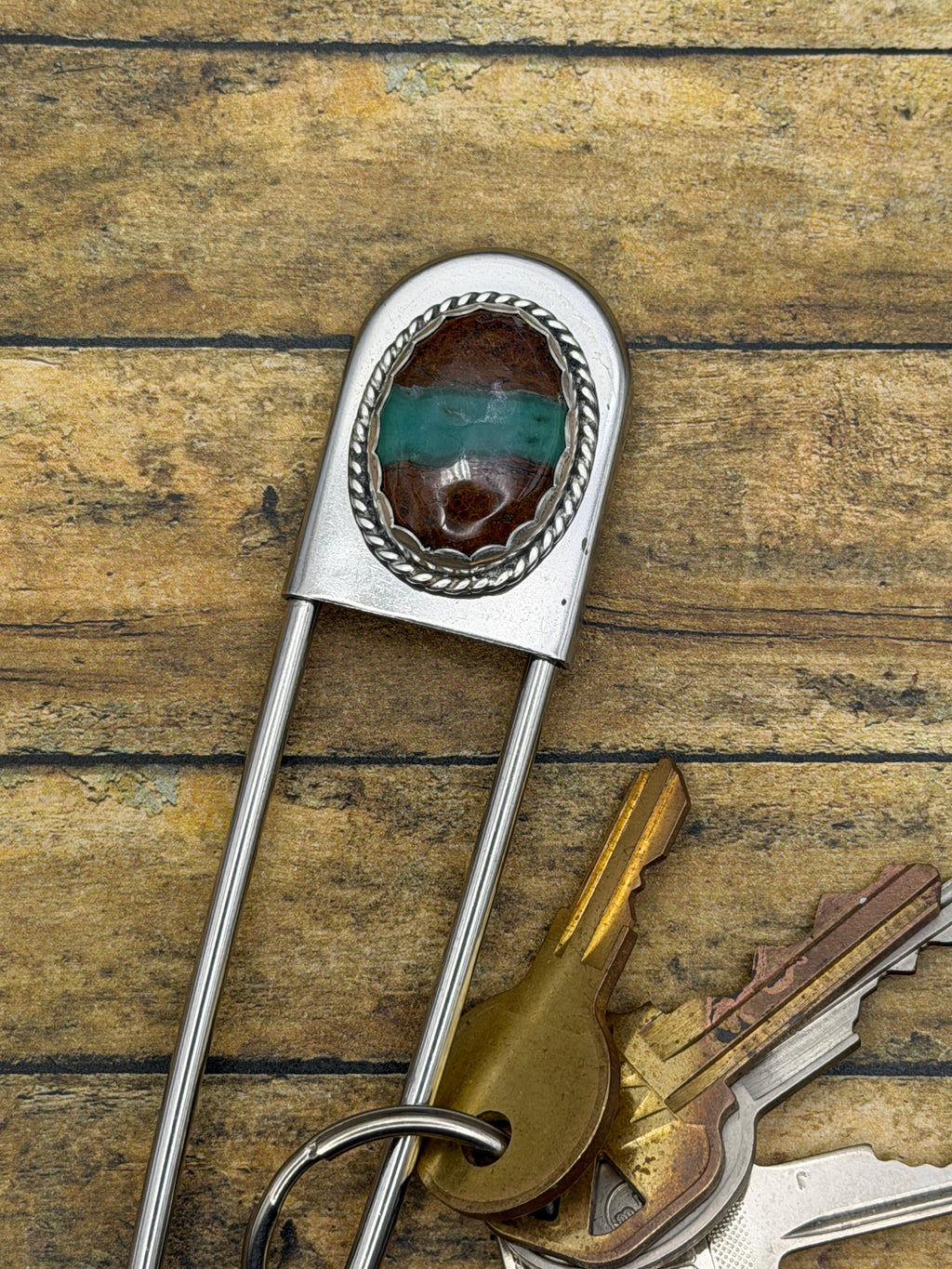 Charlie-Jumbo Safety Pin Keychain with Chrysoprase