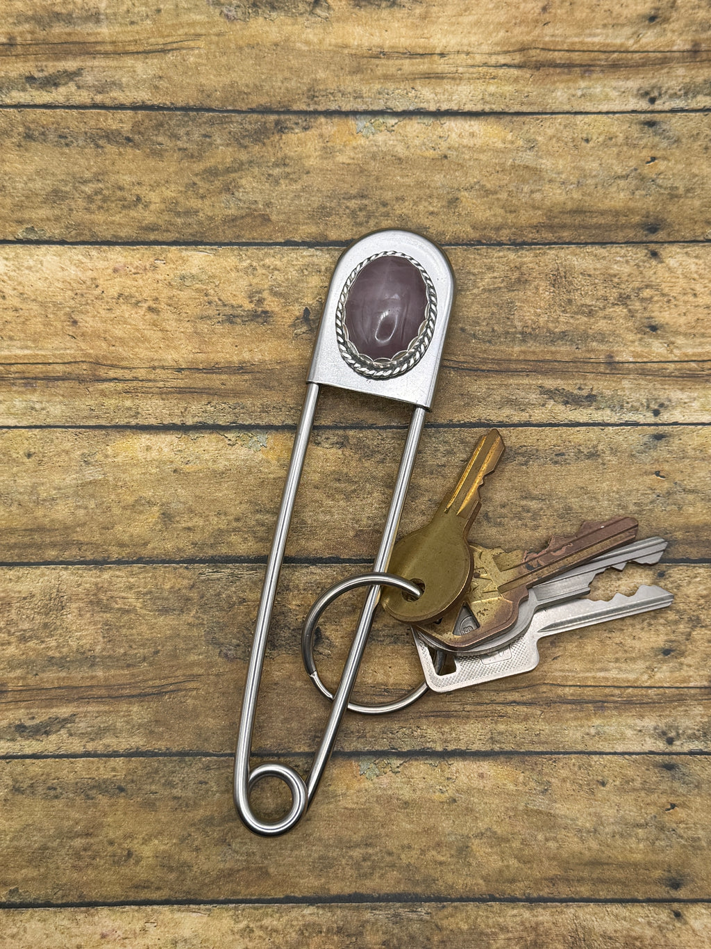 Gwen-Jumbo Safety Pin with Rose Quartz