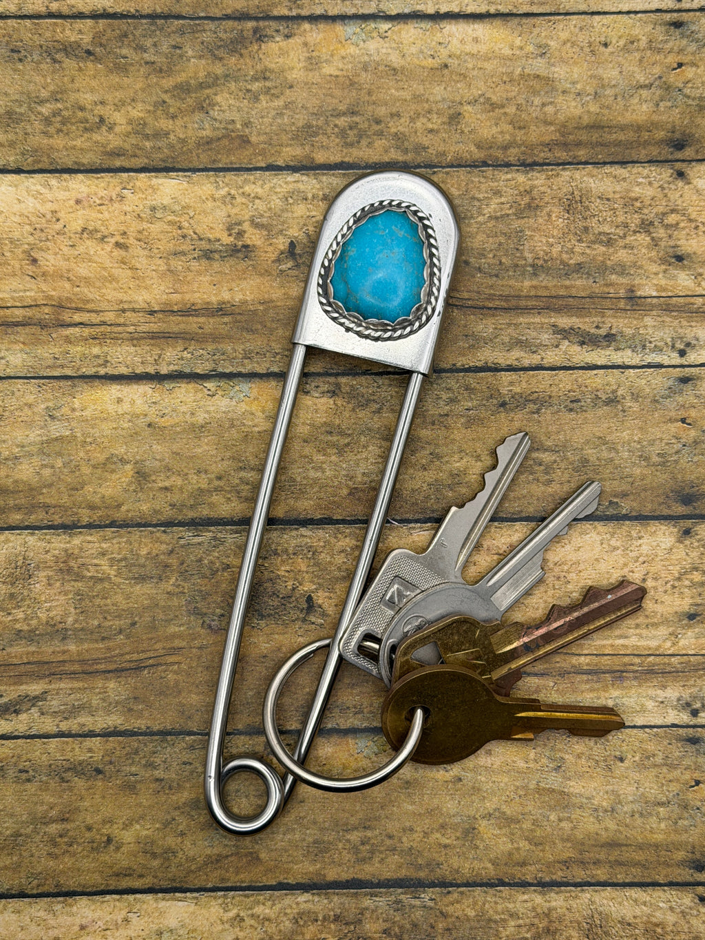 Brooke-Jumbo Safety Pin with Turquoise