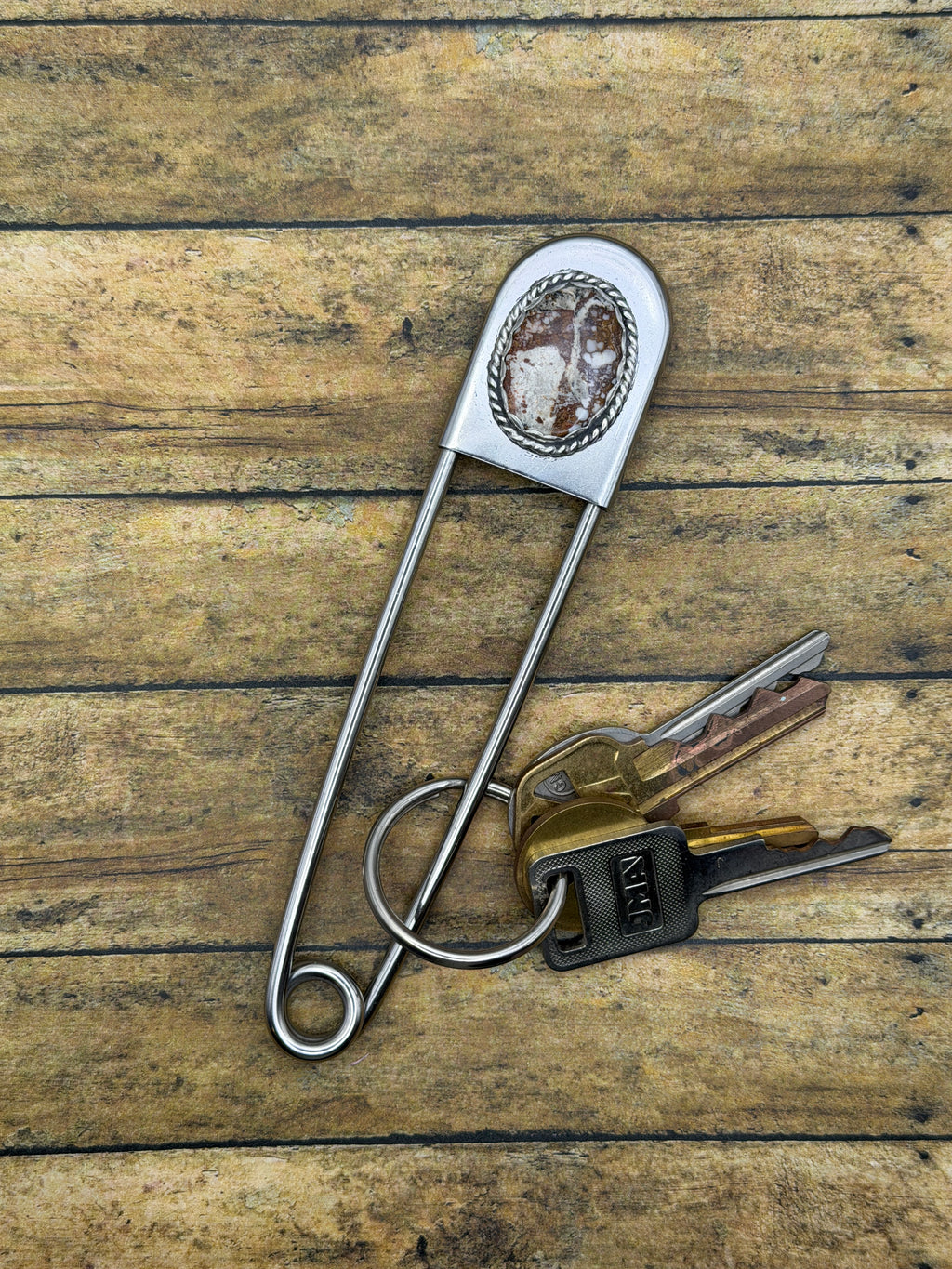 Isaac-Jumbo Safety Pin Keychain with Wild Horse
