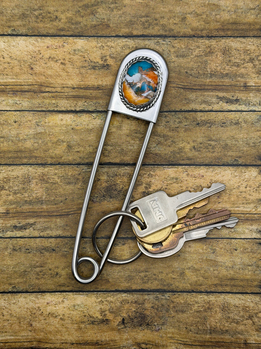 Cecilia-Jumbo Safety Pin with Spiny Oyster Turquoise
