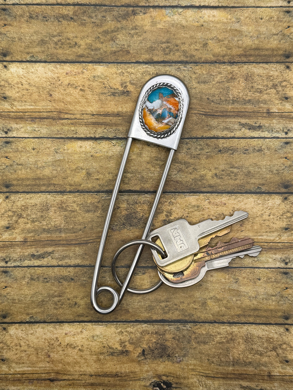 Cecilia-Jumbo Safety Pin with Spiny Oyster Turquoise