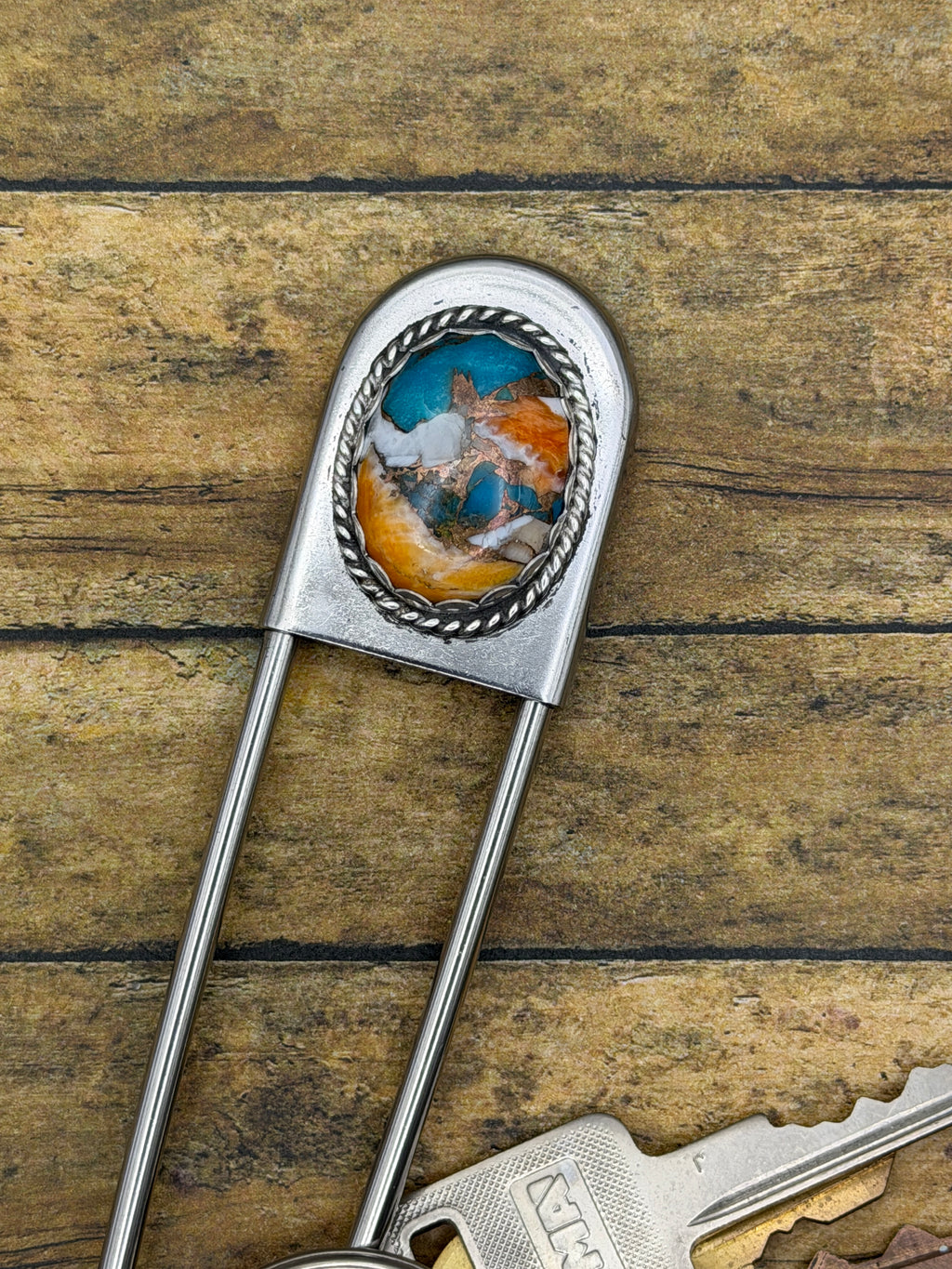 Cecilia-Jumbo Safety Pin with Spiny Oyster Turquoise