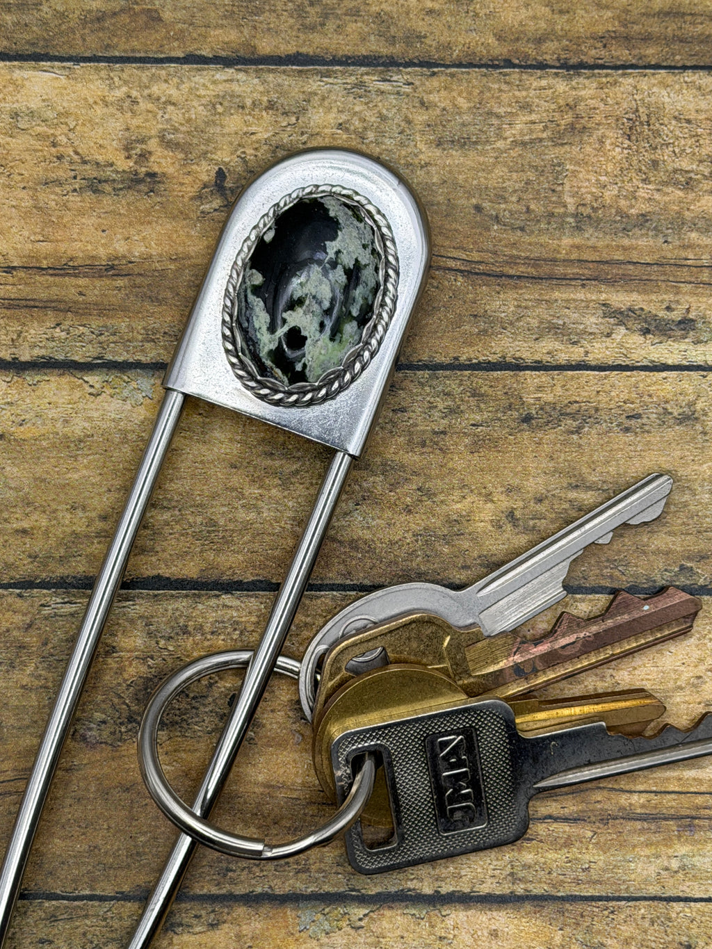 Carter-Jumbo Safety Pin Keychain with Chrome Chalcedony