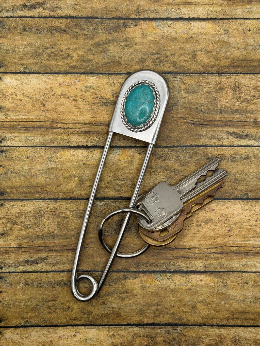 Bodin-Jumbo Safety Pin with Turquoise