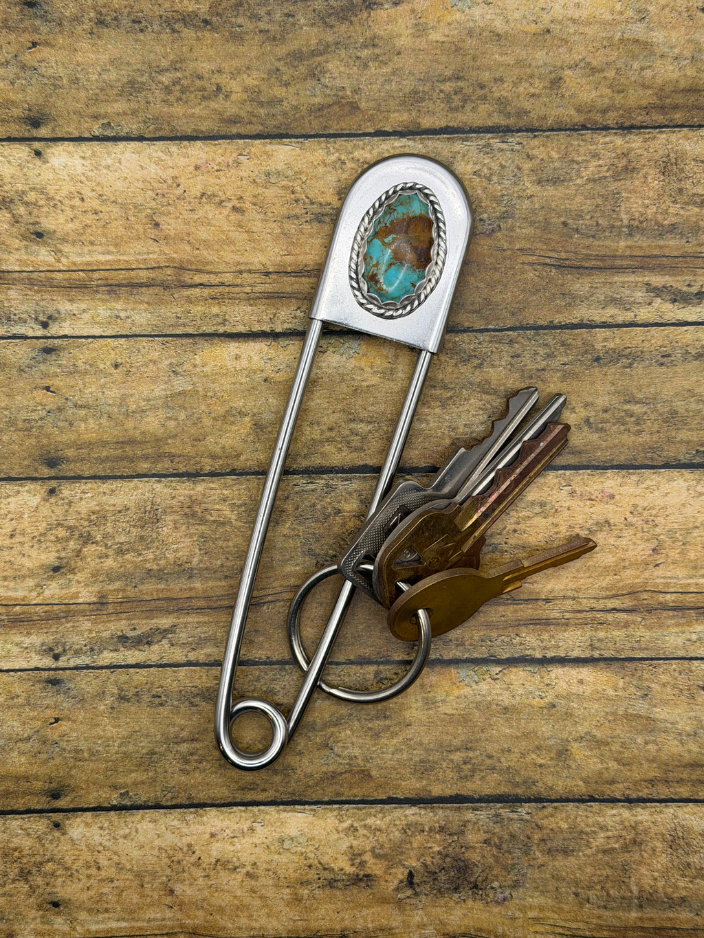Braxson-Jumbo Safety Pin with Turquoise