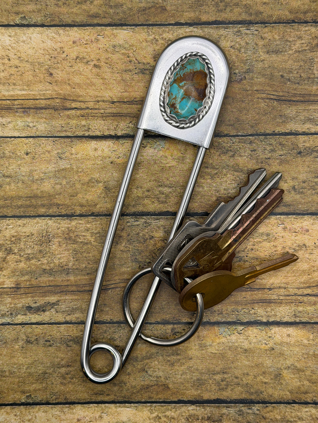 Braxson-Jumbo Safety Pin with Turquoise