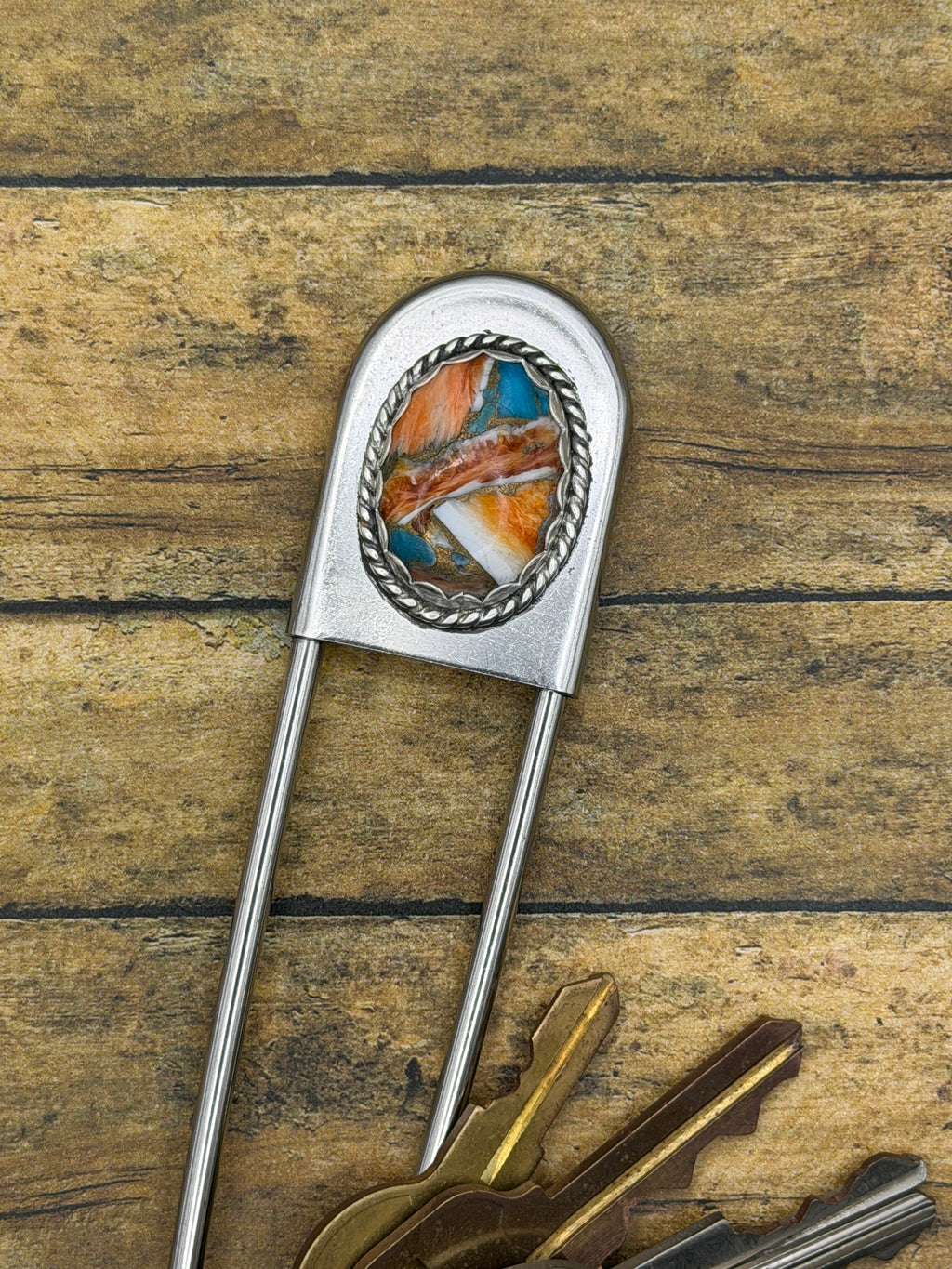 Cyndie-Spiny Oyster Turquoise Jumbo Safety Pin | Sterling Silver | Southwestern Jewelry
