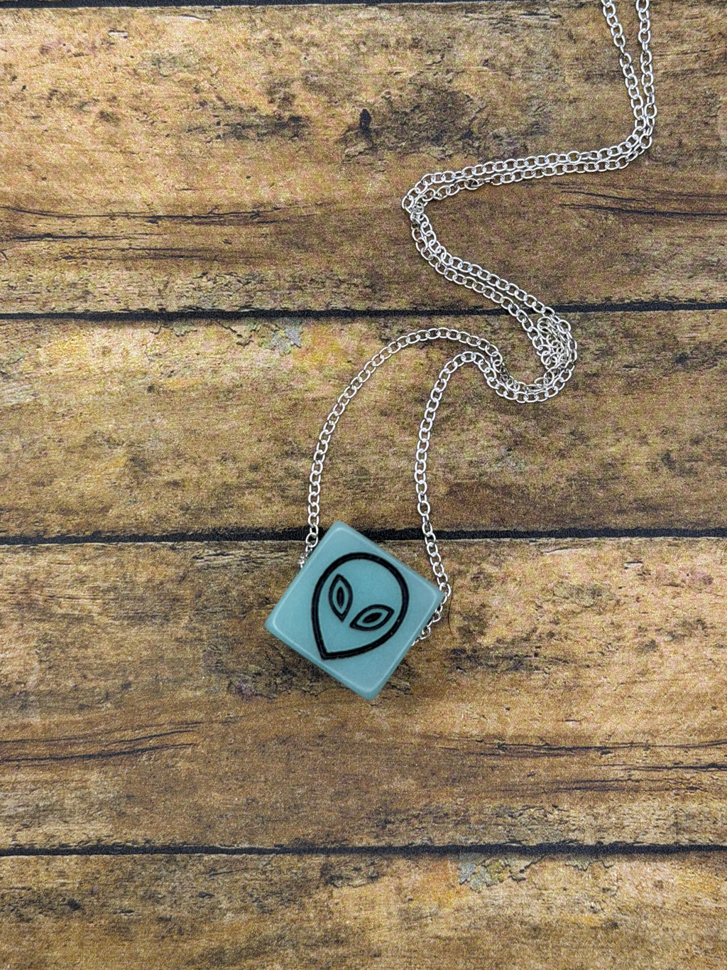 Trent-Alien Green Gambling Dice Pendant