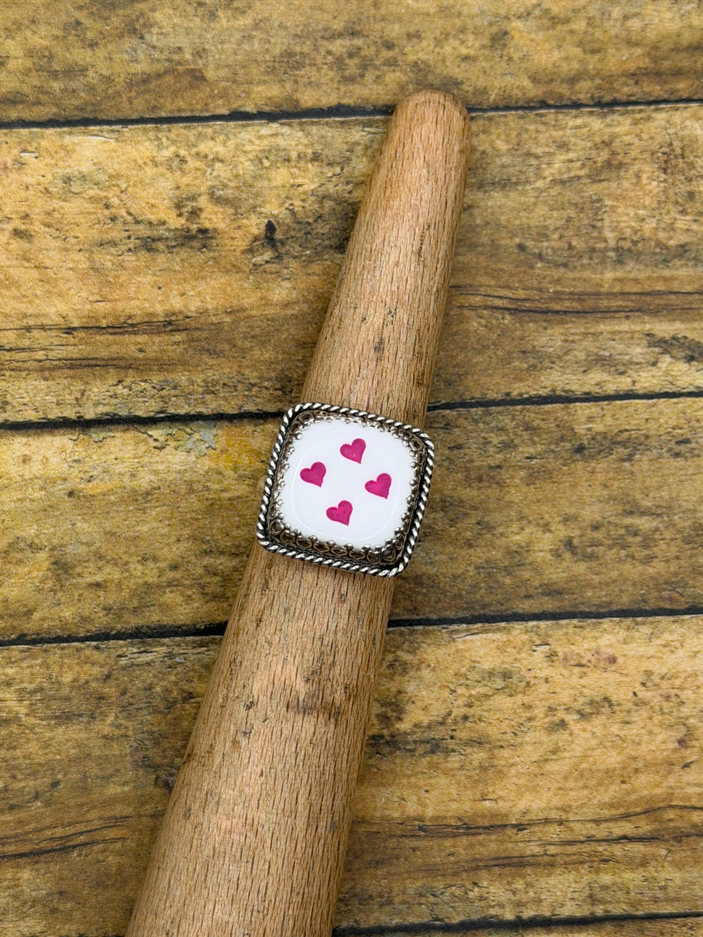 Xena – White Dice #4 Ring |Pink Heart Pips | Roll the Dice | Retro Vegas