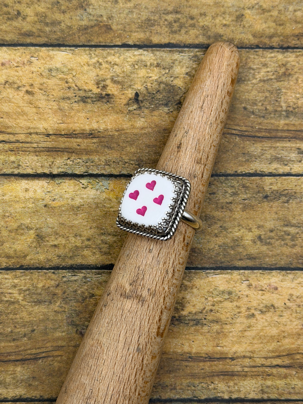 Xena – White Dice #4 Ring |Pink Heart Pips | Roll the Dice | Retro Vegas