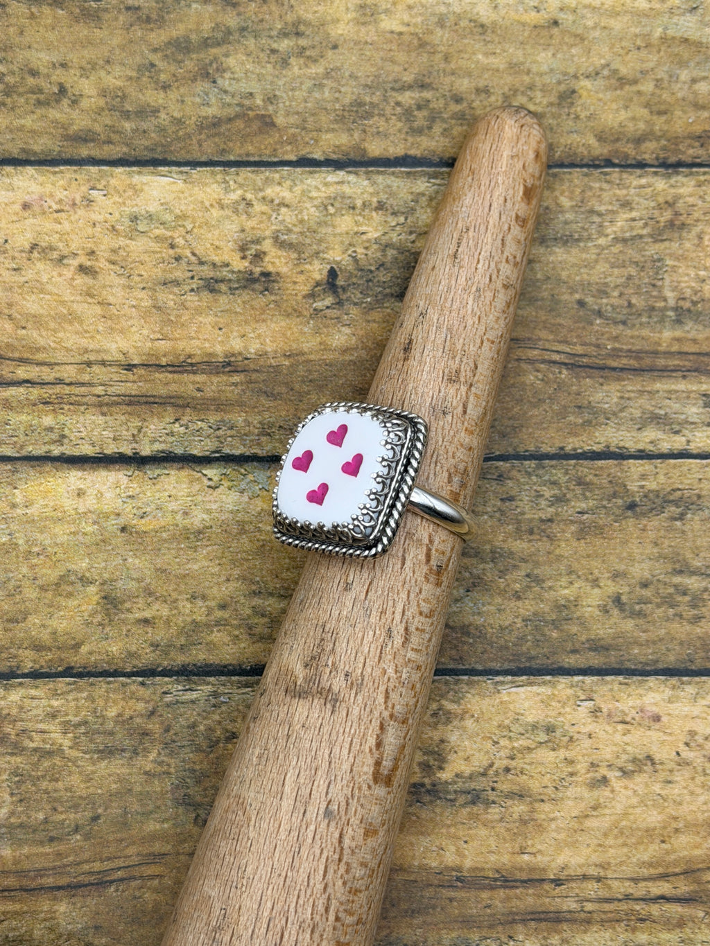 Xena – White Dice #4 Ring |Pink Heart Pips | Roll the Dice | Retro Vegas