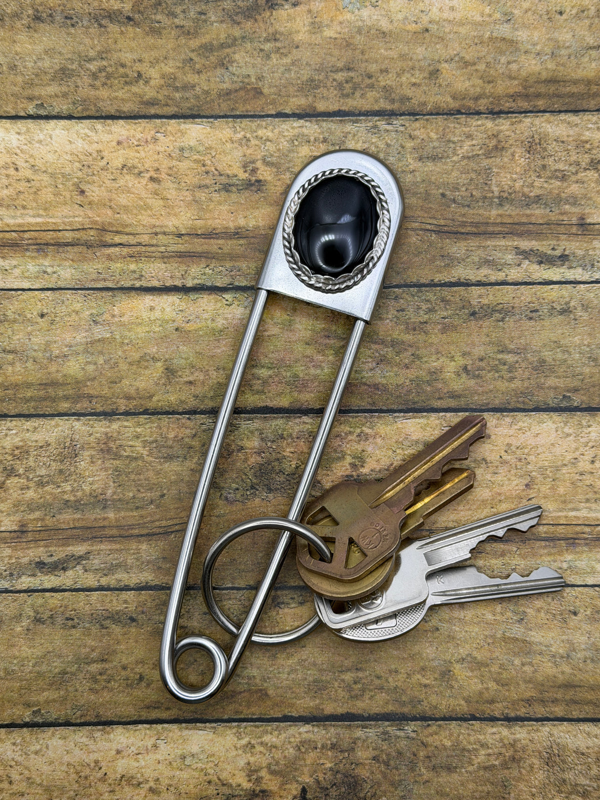 Daniel– Black Onyx Jumbo Safety Pin Keychain | Gemstone Accessory | Rocker Style