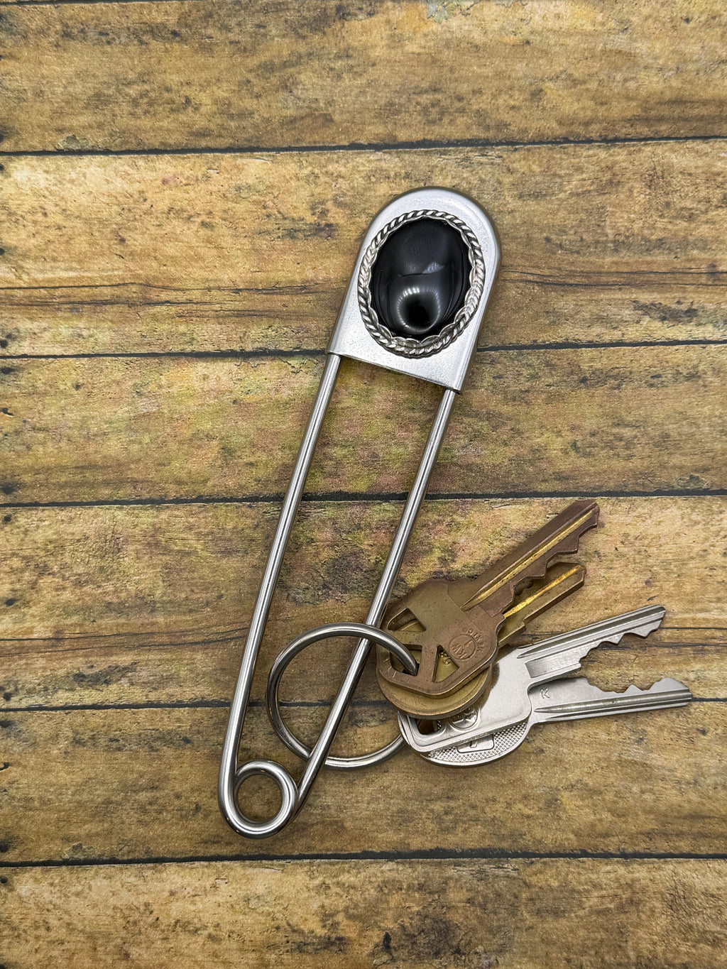 Daniel– Black Onyx Jumbo Safety Pin Keychain | Gemstone Accessory | Rocker Style