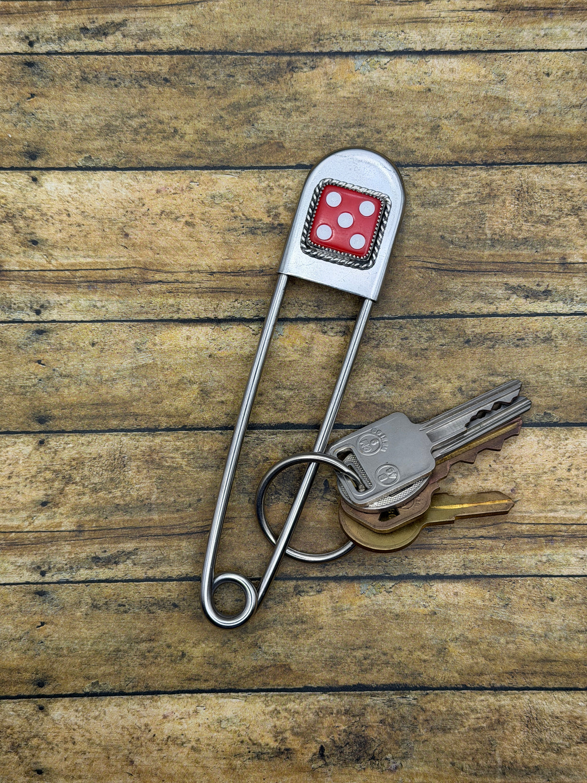 Zuri – Red Dice #5 Jumbo Safety Pin Keychain | Retro Casino Accessory | Lucky Charm