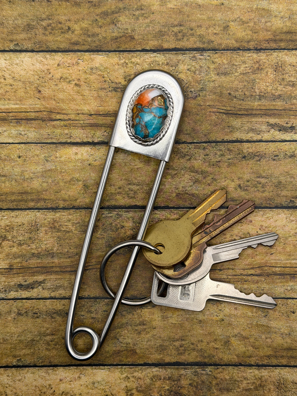 Casper – Spiny Oyster Turquoise Jumbo Safety Pin Keychain | Sterling Silver Details | Statement Jewelry