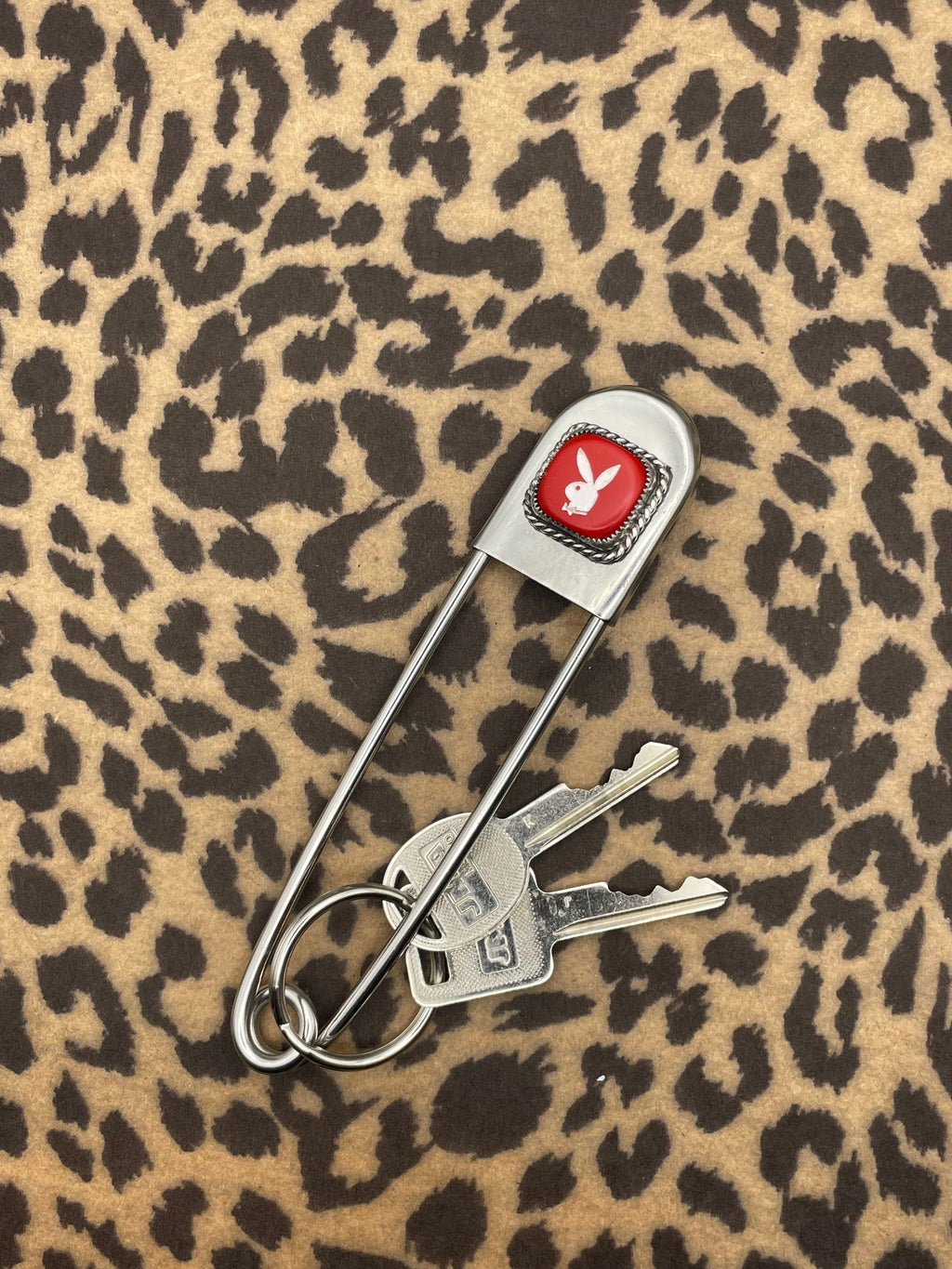 Parker-Jumbo Safety Pin with Red Playboy Dice