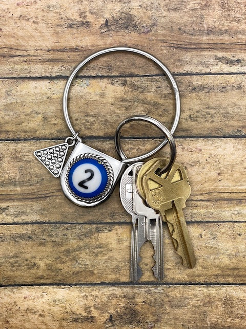 Steve-Round Safety Pin Keychain with Billiard Ball #2 Detail