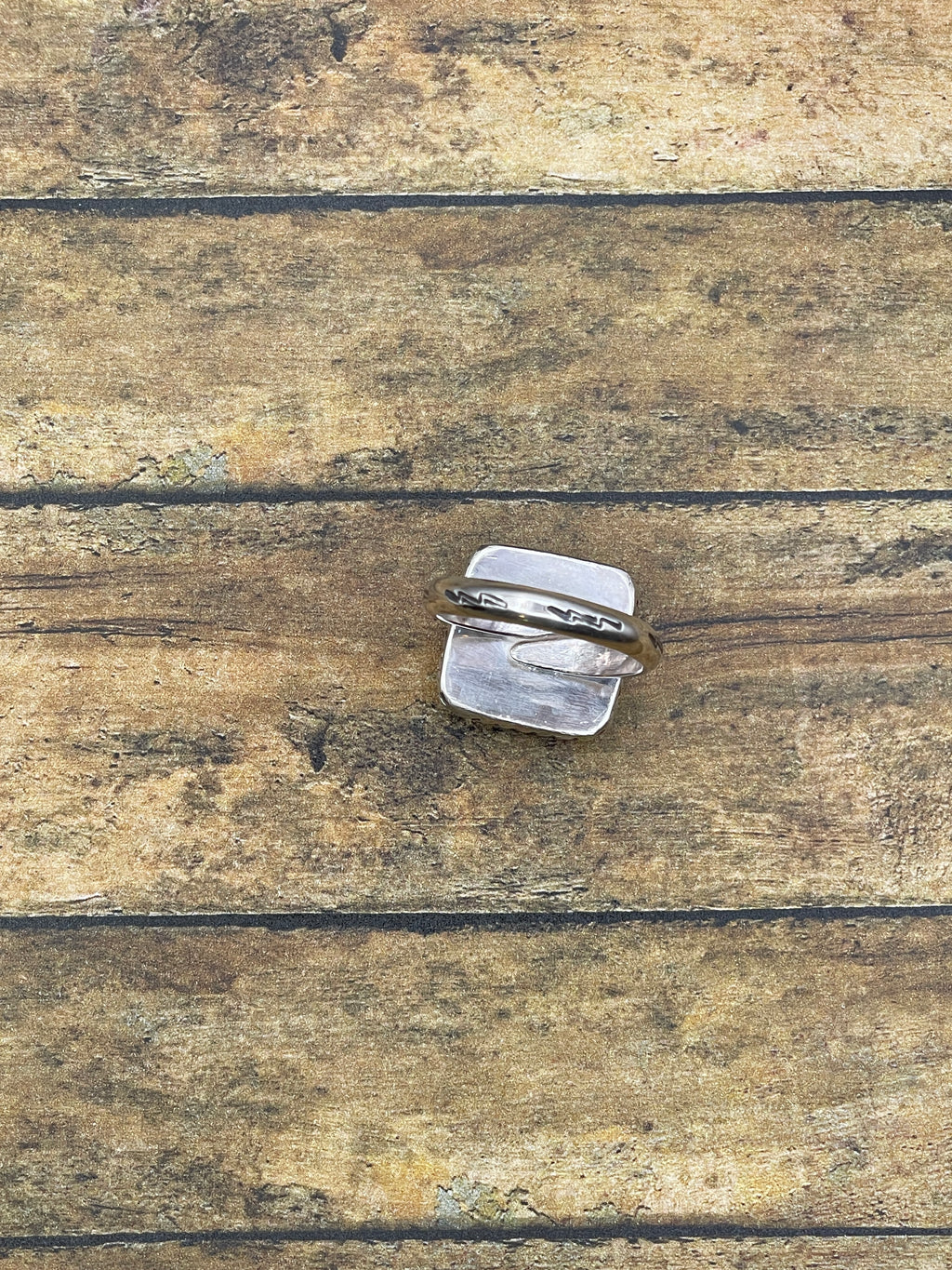 Zetta-Vintage Crisloid White Dice #3 Ring