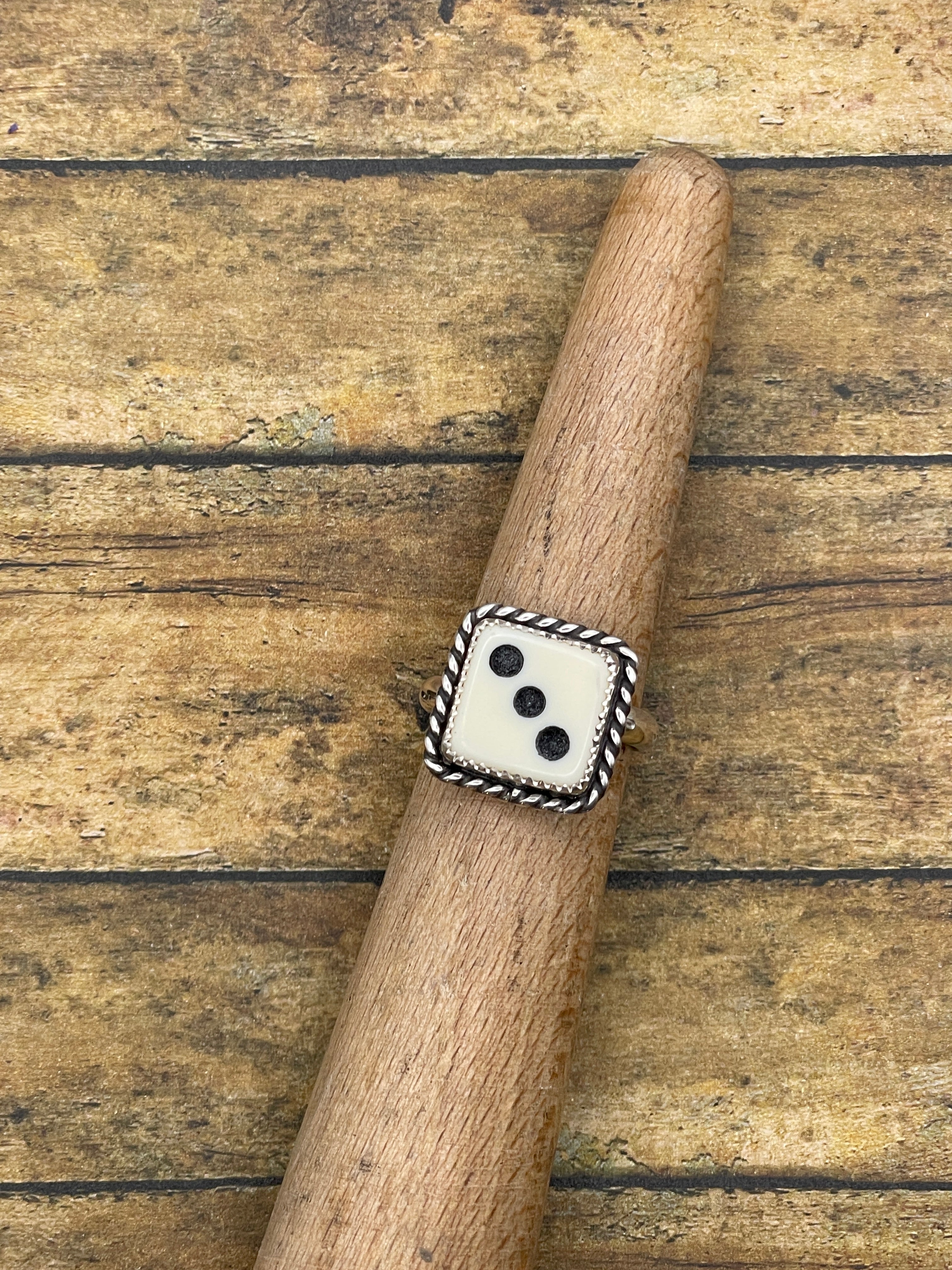 Zetta-Vintage Crisloid White Dice #3 Ring