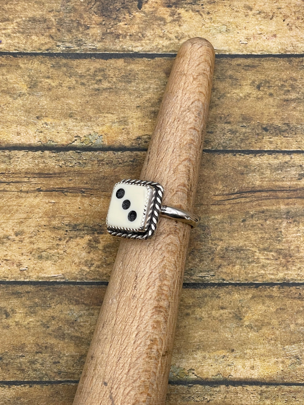 Zetta-Vintage Crisloid White Dice #3 Ring