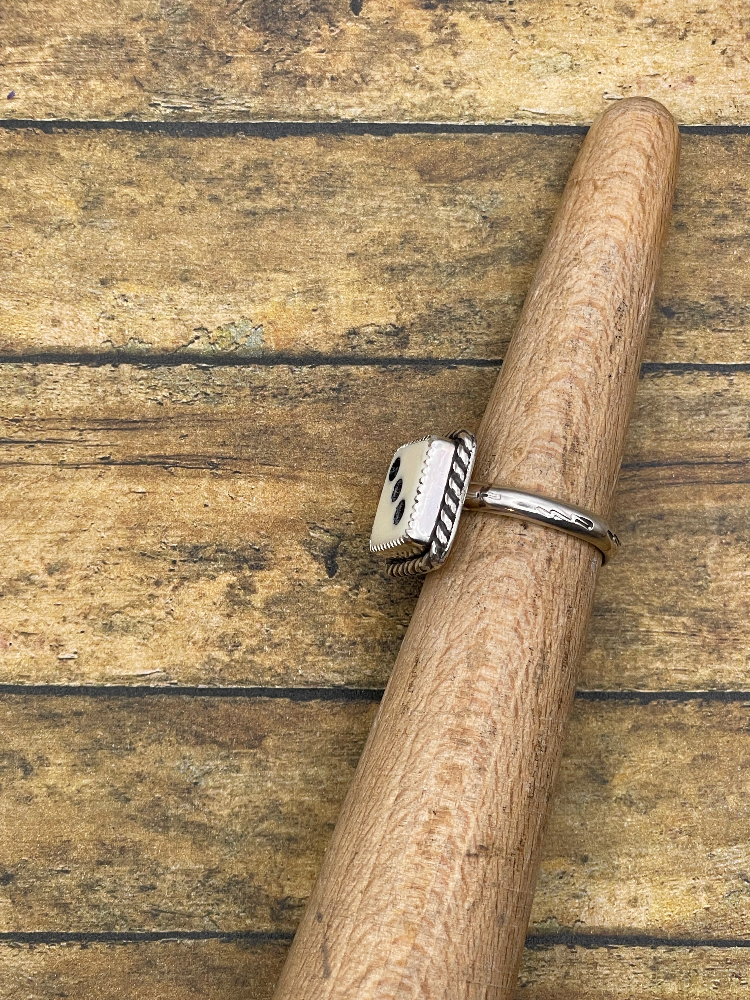 Zetta-Vintage Crisloid White Dice #3 Ring