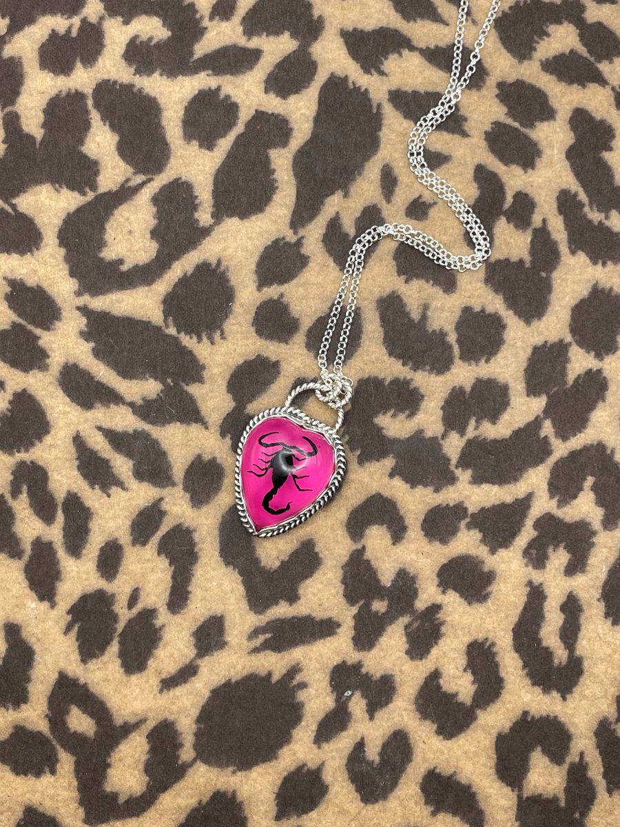 Winona-Real Black Scorpion in Hot Pink Resin Heart Pendant
