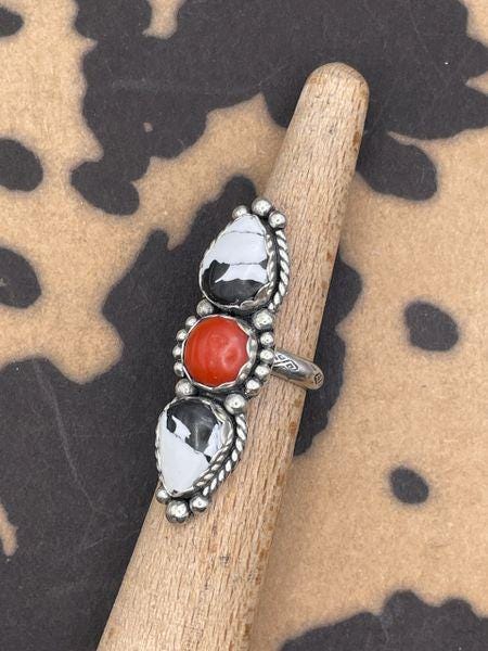 Amelia-White Buffalo Turquoise and Red Coral Triple Gemstone Ring